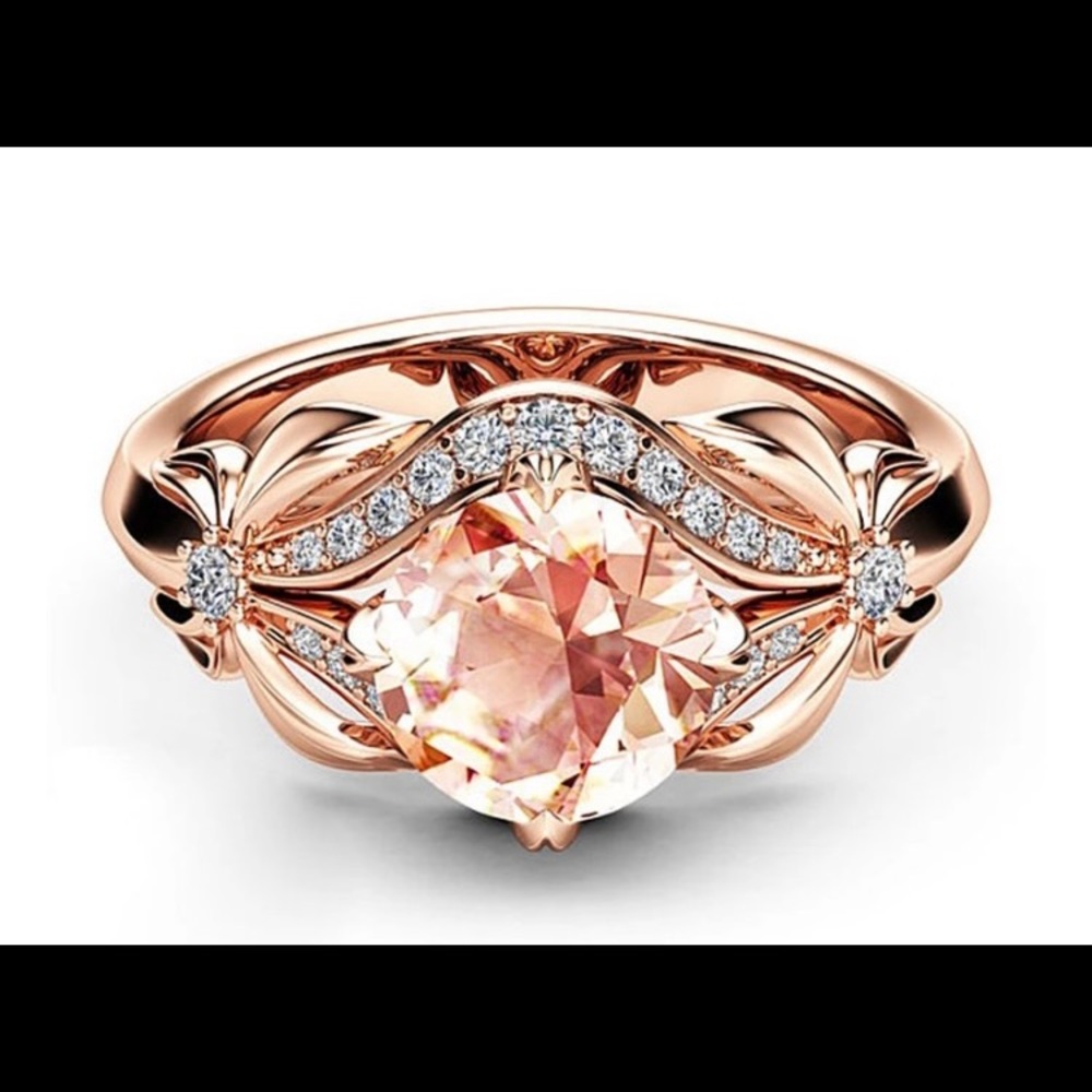 18 Kt Rose gold ring
